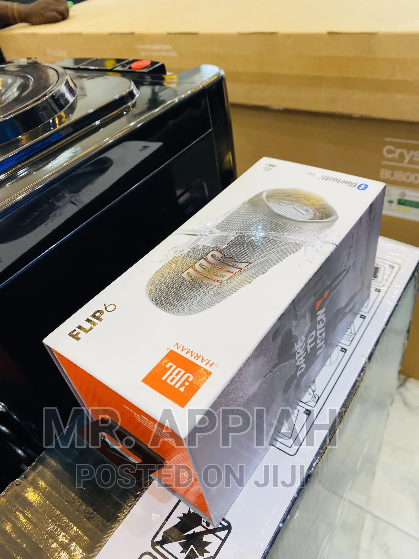 High Efficient JBL Flip 6 Bluetooth Portable Speaker(Gray).