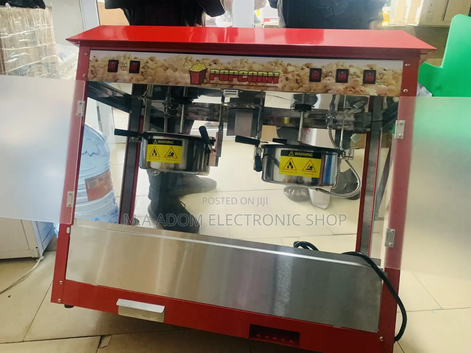 Make Fast Popcorn With Our Popcorn Machine(Glass).