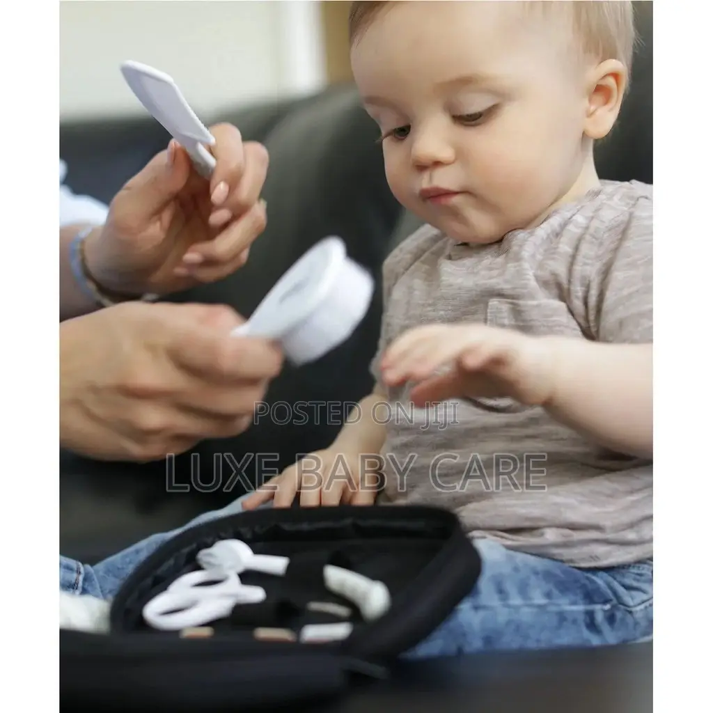 Tommee Tippee Healthcare Grooming Kit.9 Essential Items