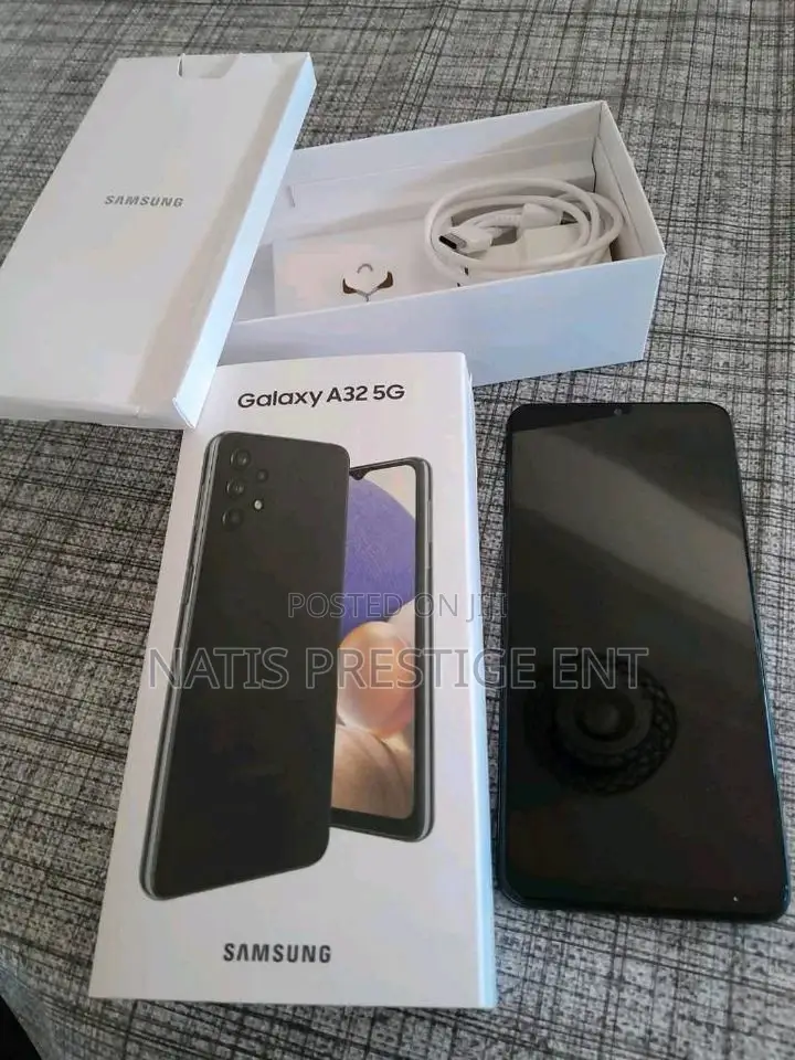 New Samsung Galaxy A32 5G 128 GB Black