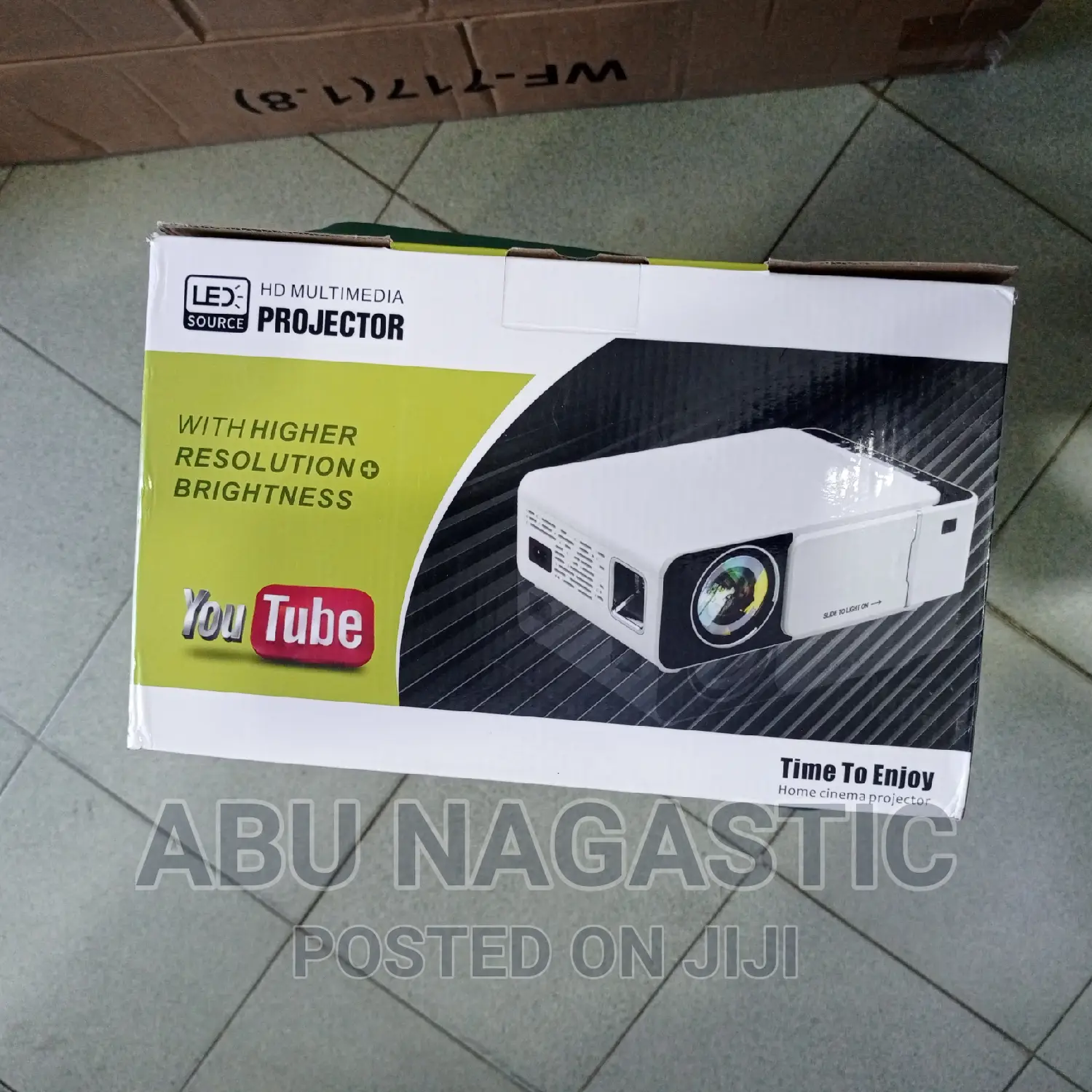 Brand New Portable T5 Led Projector