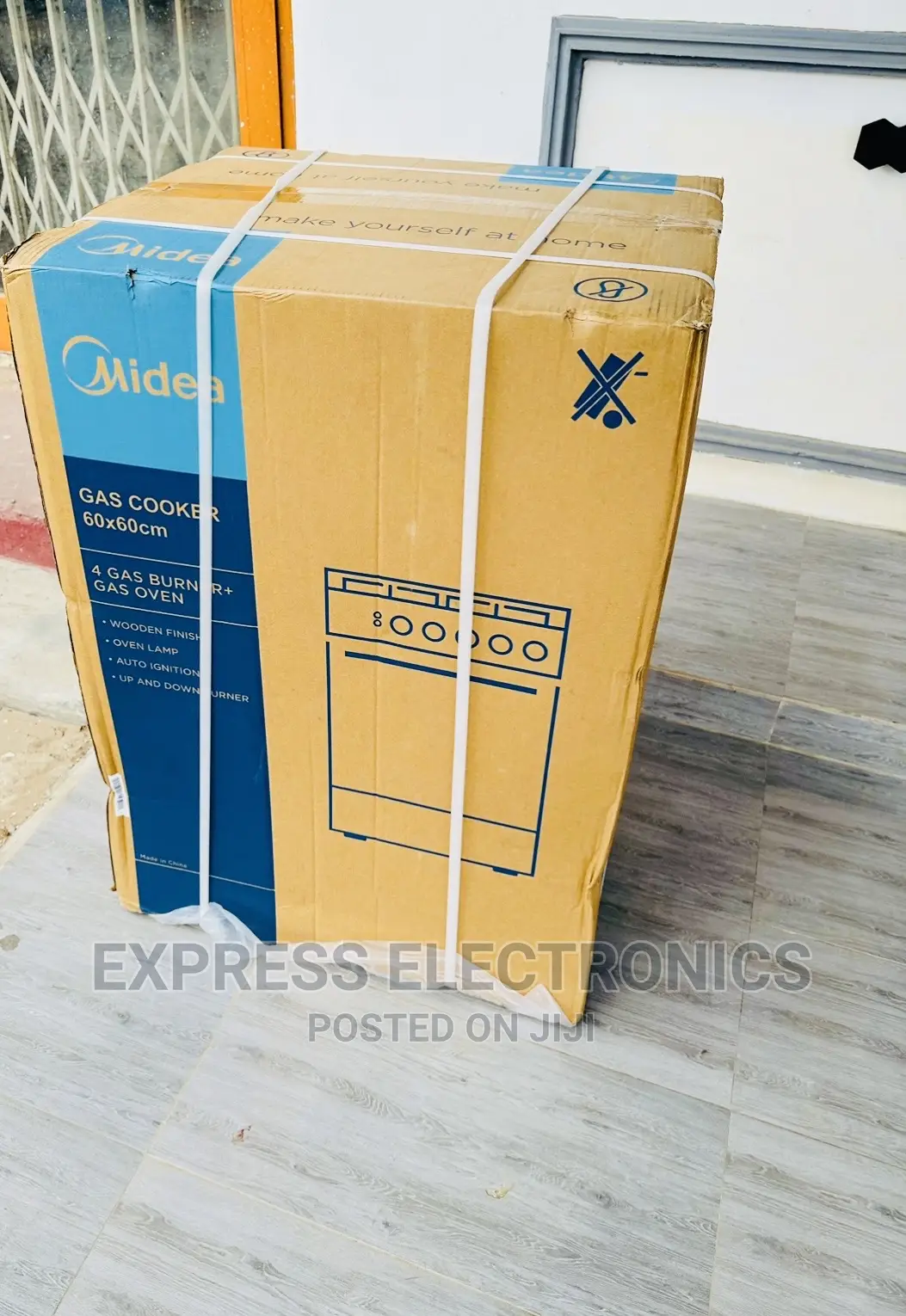 Very Nice Midea 60x60 Oven Auto Ignition (BMG6060-WD)