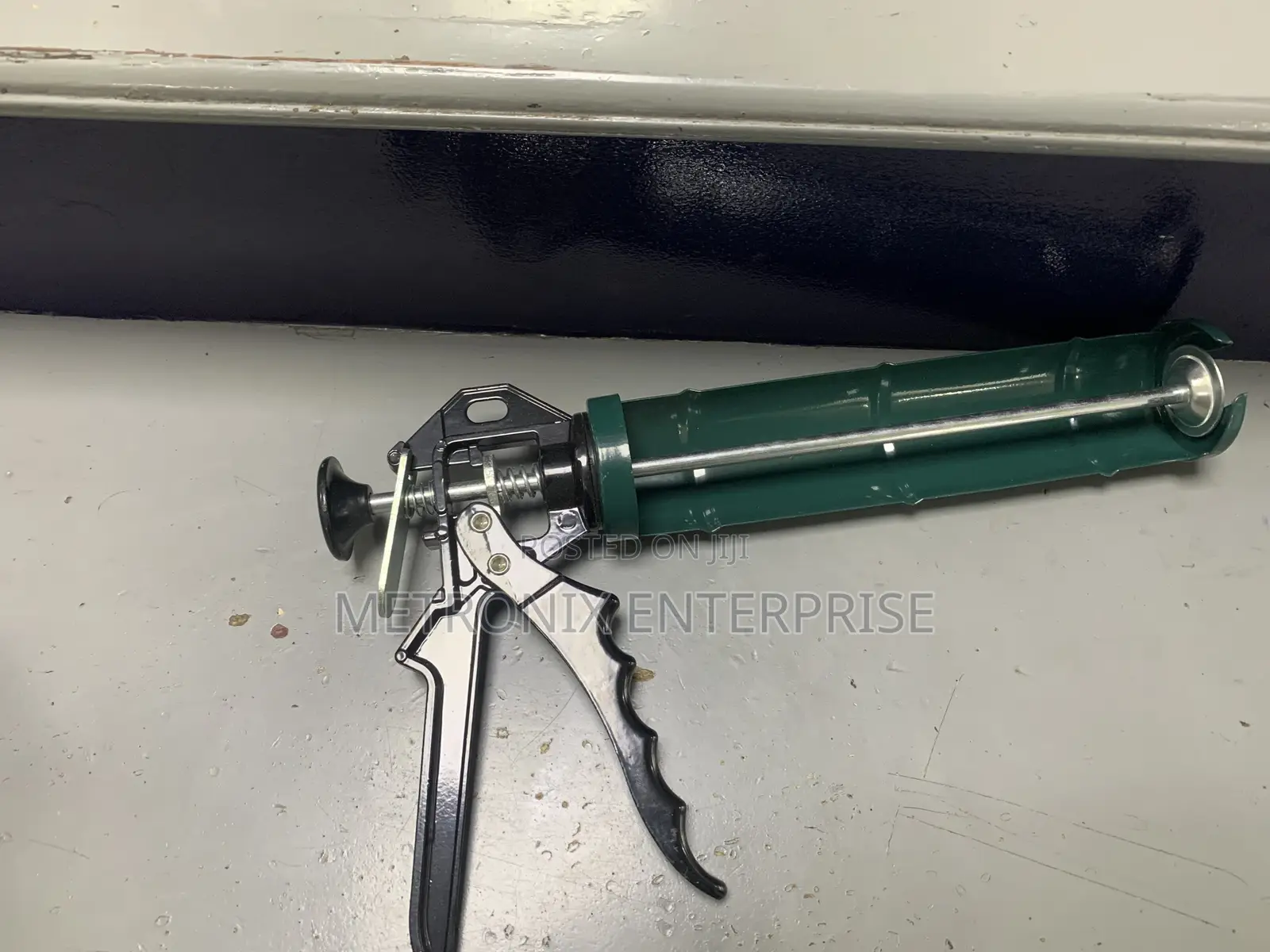 Sealant Caulking Gun