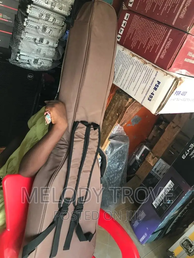 Bass Guitar Bag (Guitar Party)
