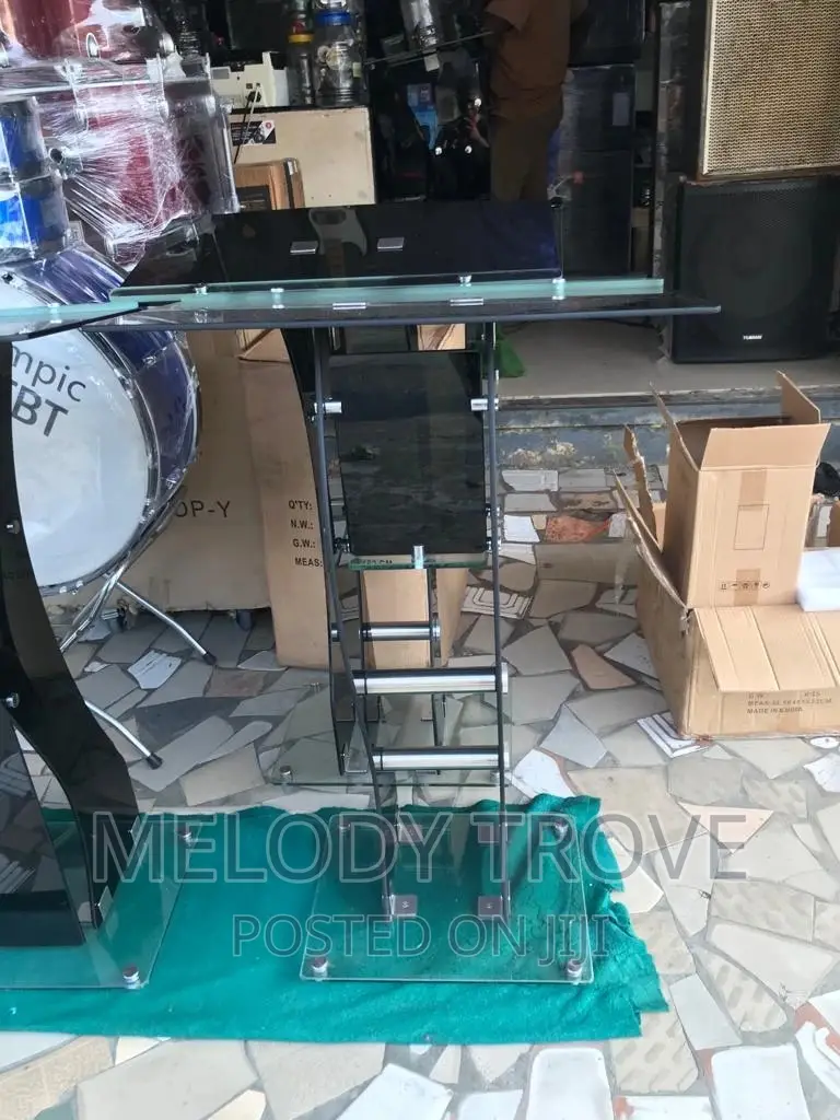 Glass Pulpit (With Bars)