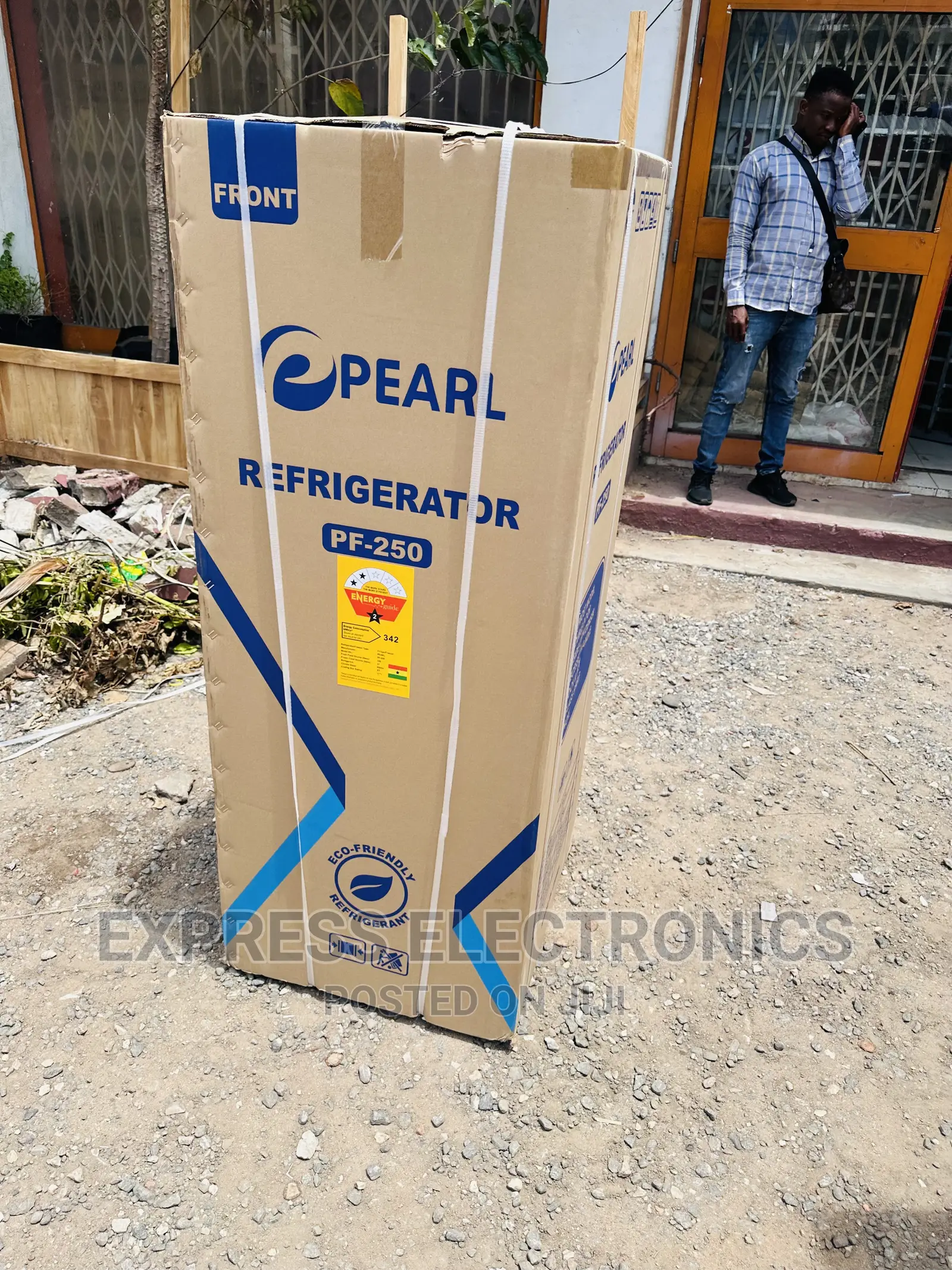 Freestanding Double Door Pearl PF-250 Fridge 295L