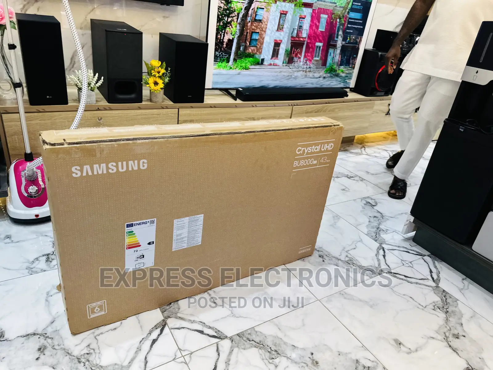 Very Affordable Samsung Tv UHD Smart 43”Bu8072 Tv 