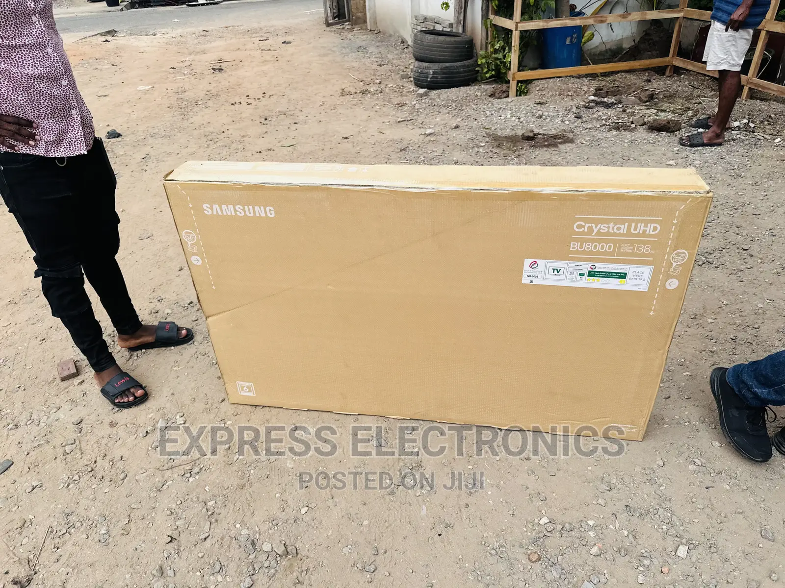 Samsung UHD Smart Glossy Slim Near Tv 55”Cu7172