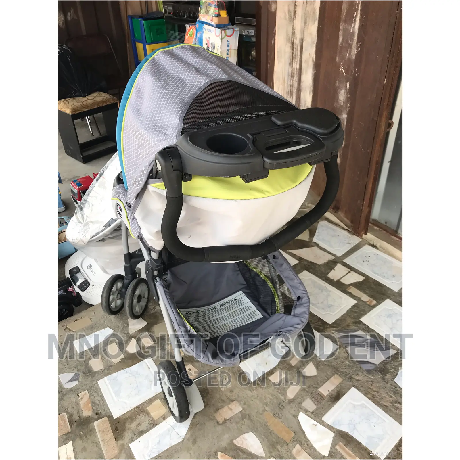 Chicco Cortina 30 Travel System Stroller