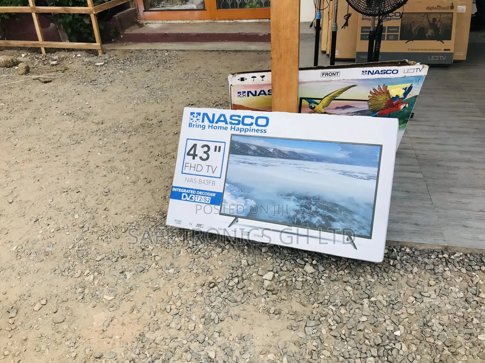  Nasco LED 43 Inches Digital Satellite Black Glossy Tv 