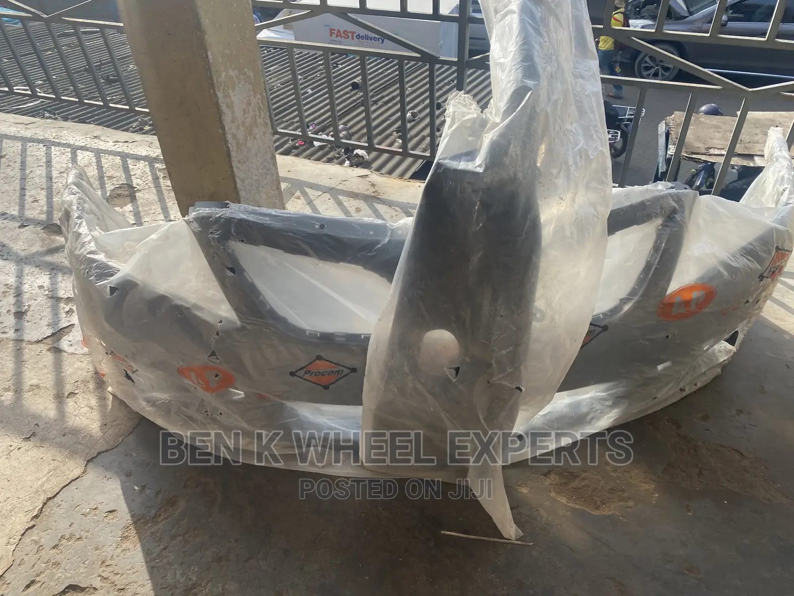 Toyota Camry 2010-11 Bumper and Spoiler