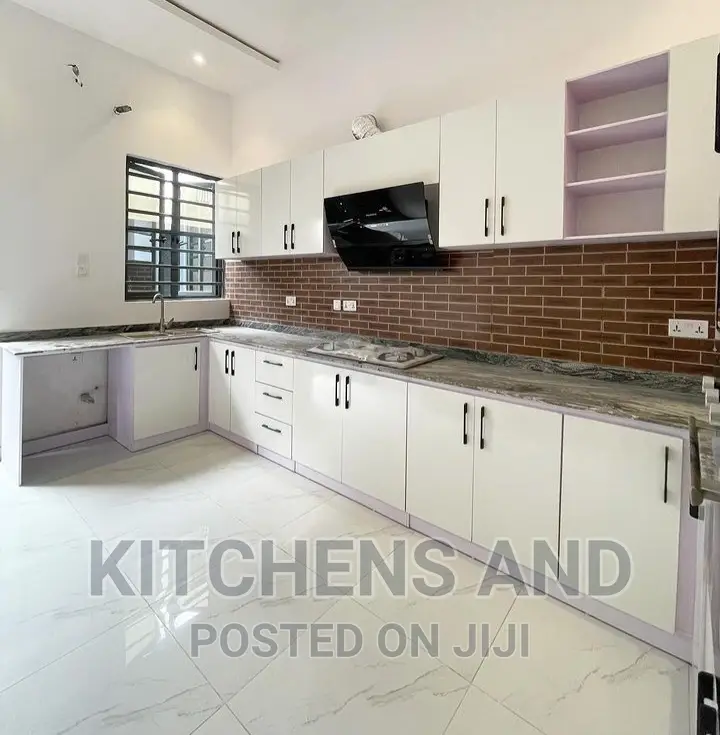 Modern Kitchen Cabinet