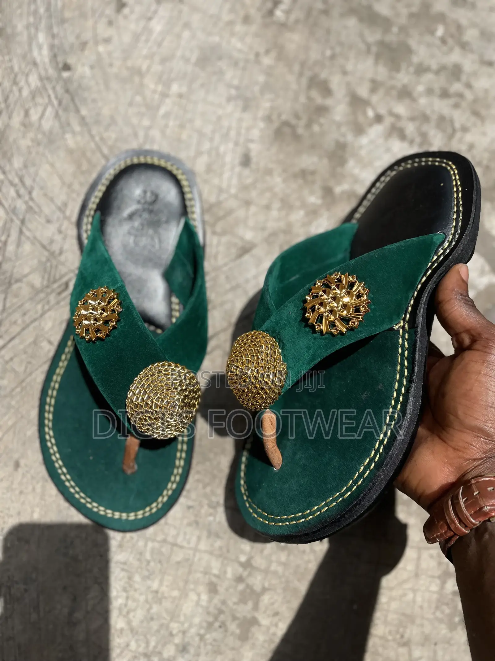 Green Suede Modern Ahenema/Chawchaw