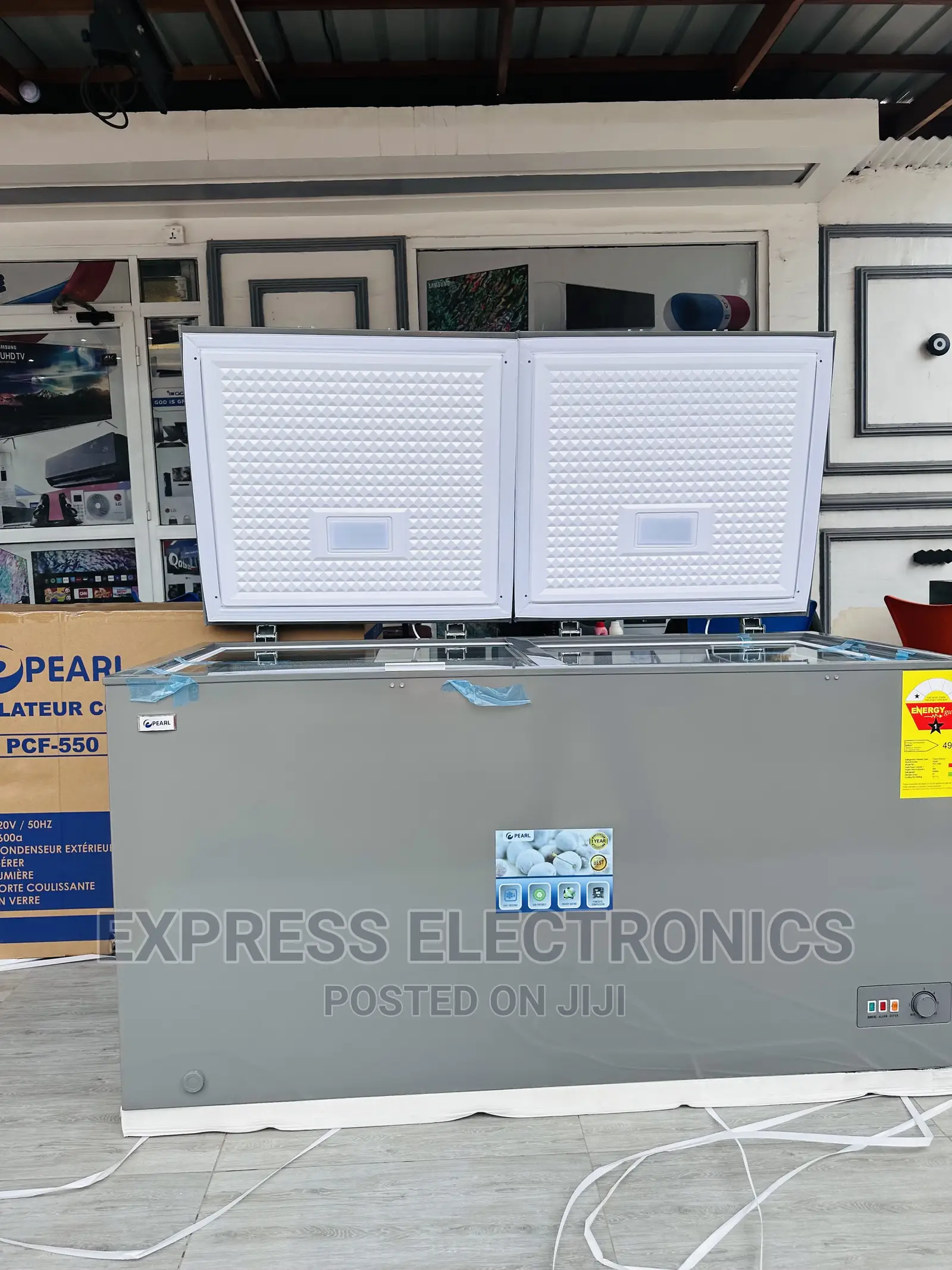 Cute  Double Door PCF-550 (400)Ltrs—Chest Freezer