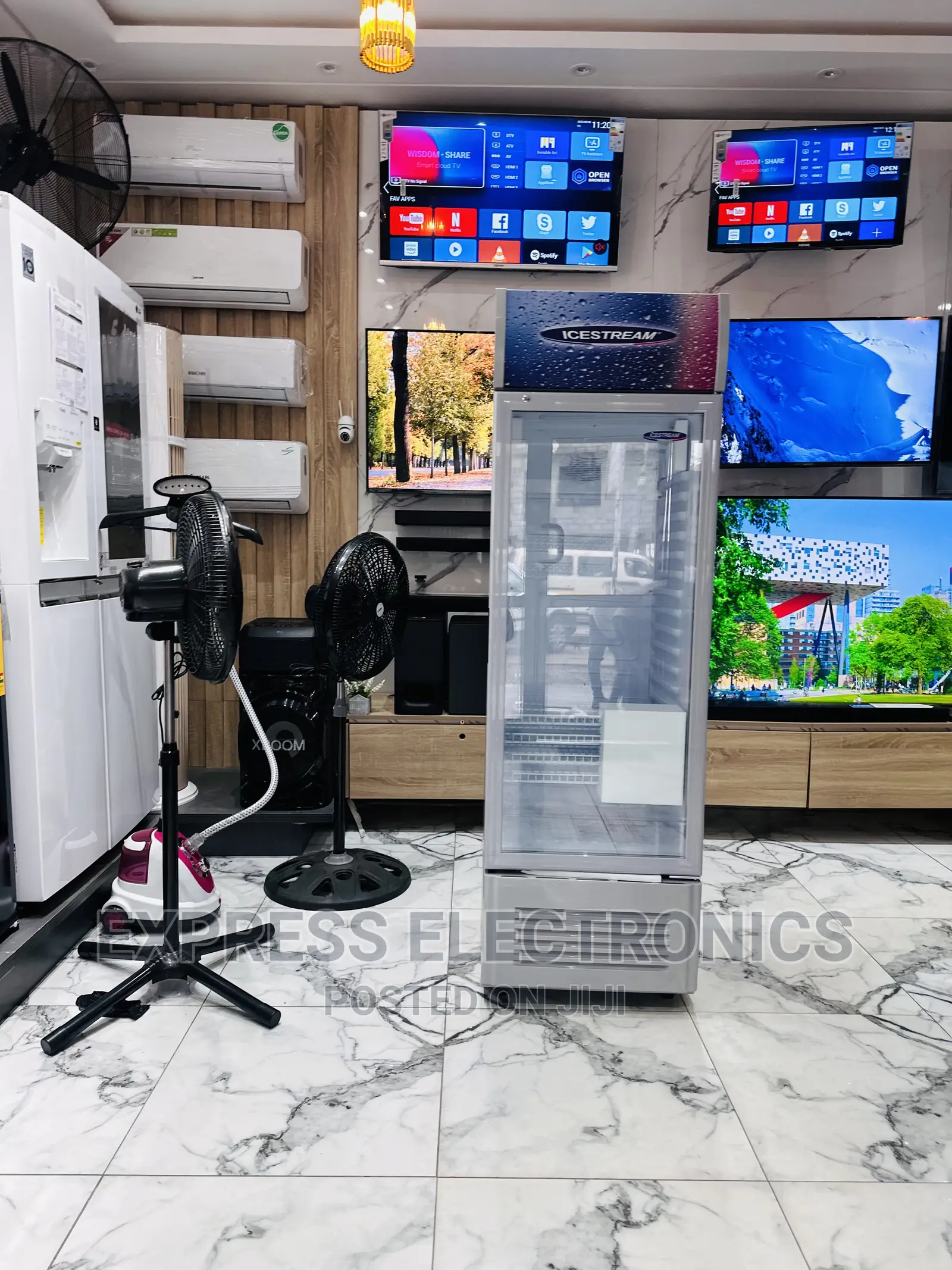 Adorable  UNI-400C 338LTRS Icestream Display Fridge