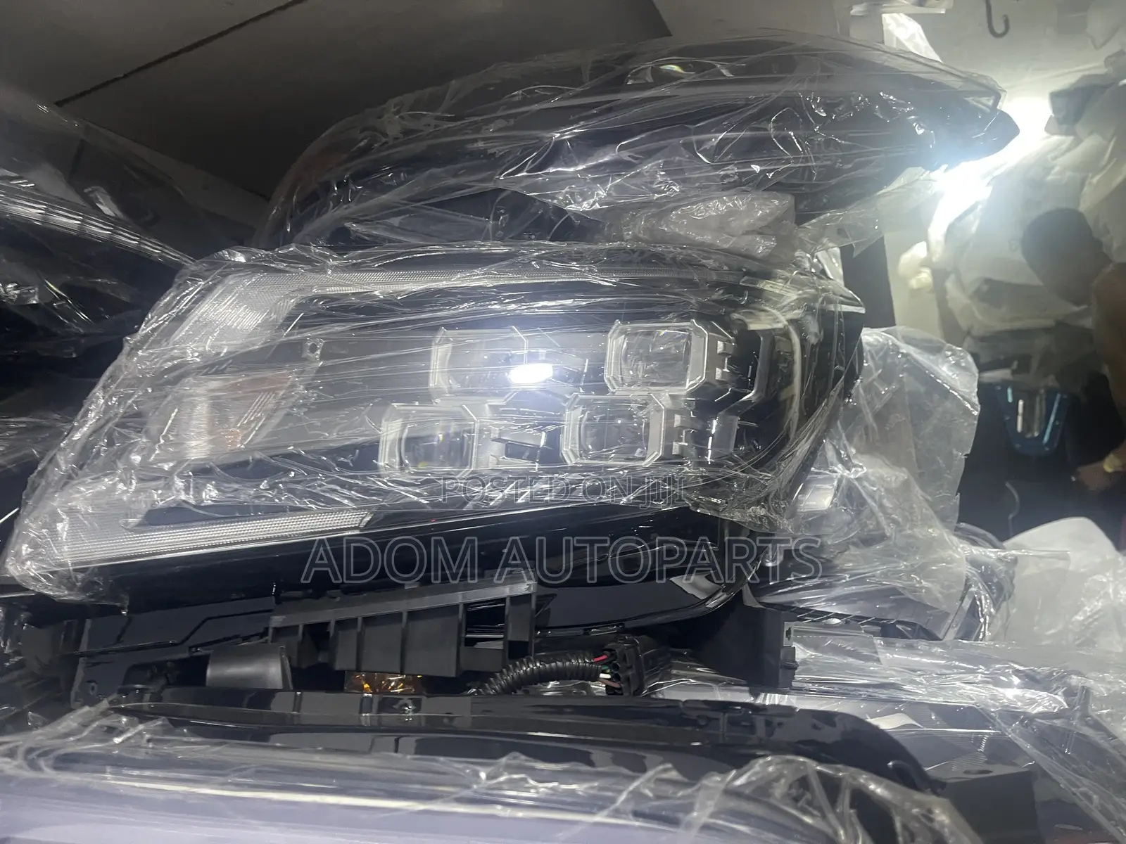 Nissan Navara 2020 LED Headlight