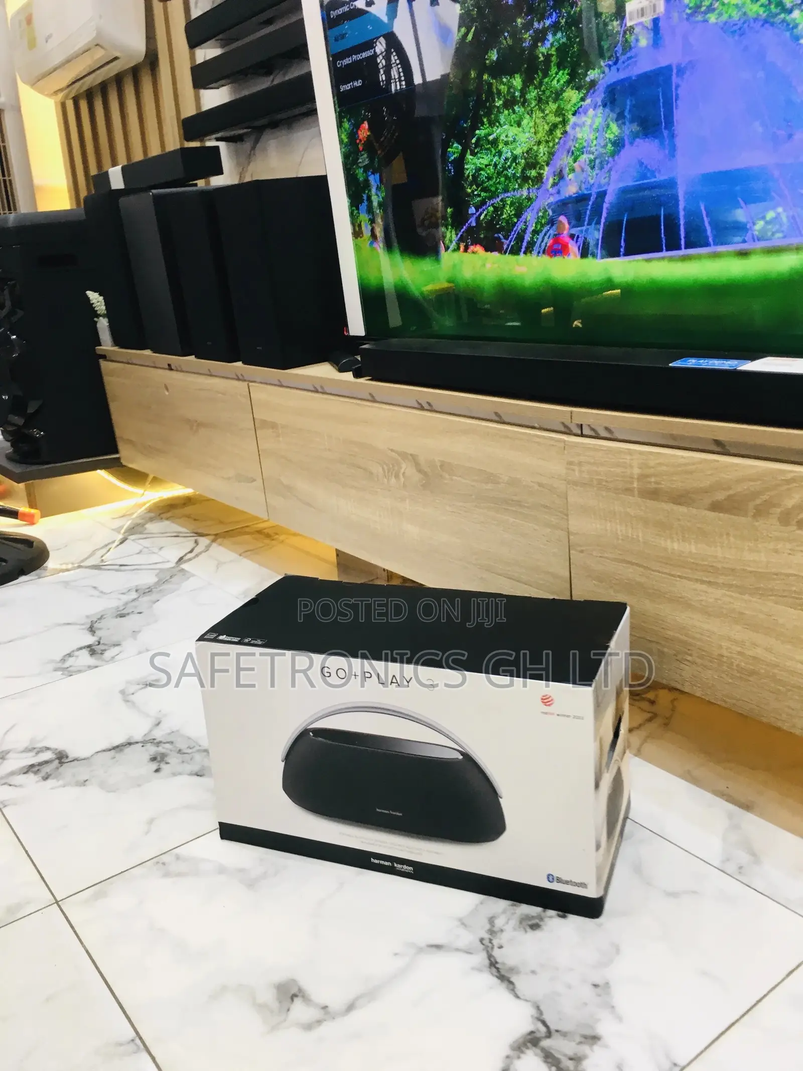 Grab Wireless Harman Kardon Bluetooth Go + Play 3 Speaker 