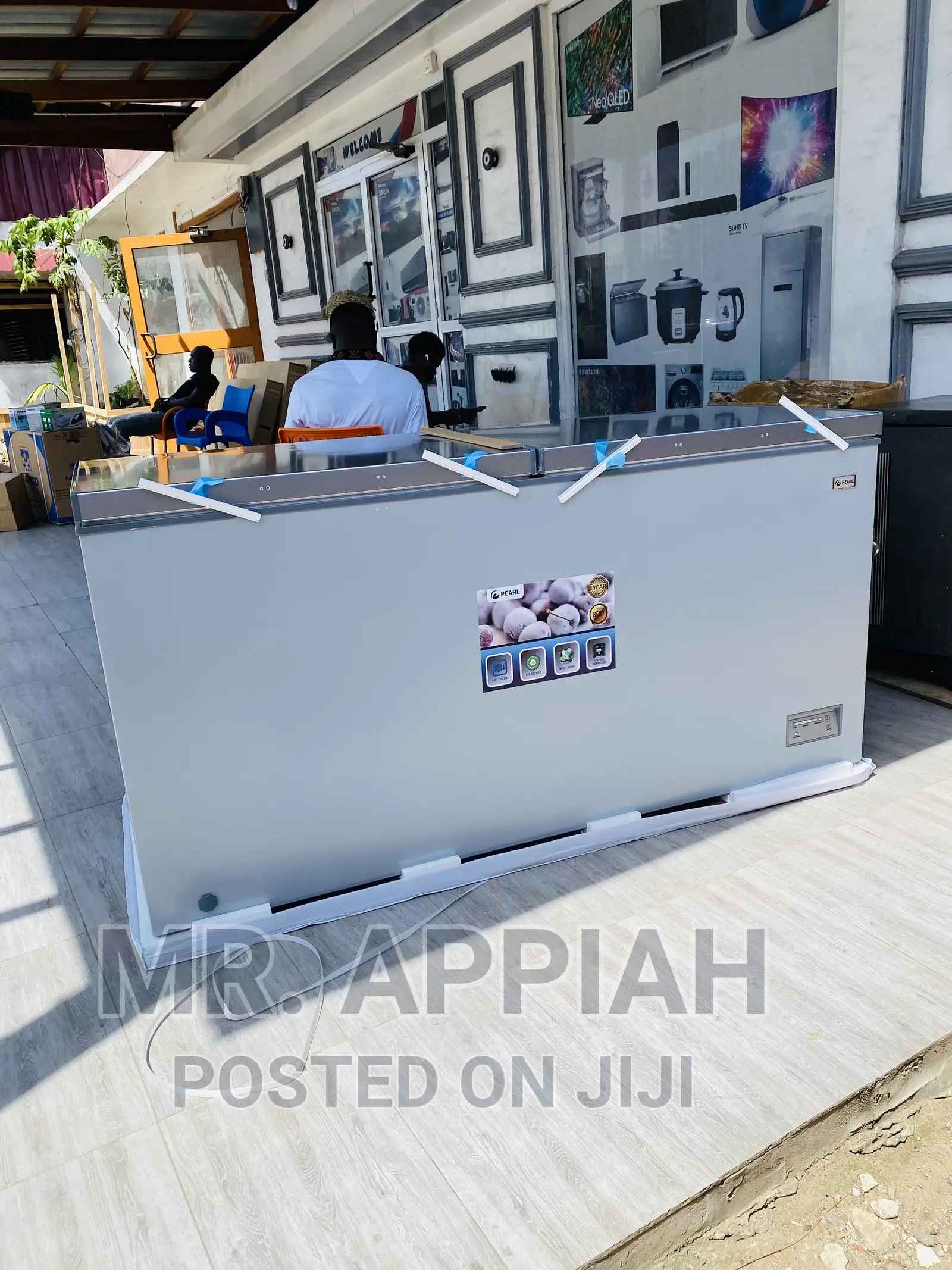 Shop Affordable Pearl PCF-610 Double Door 518ltr Freezer