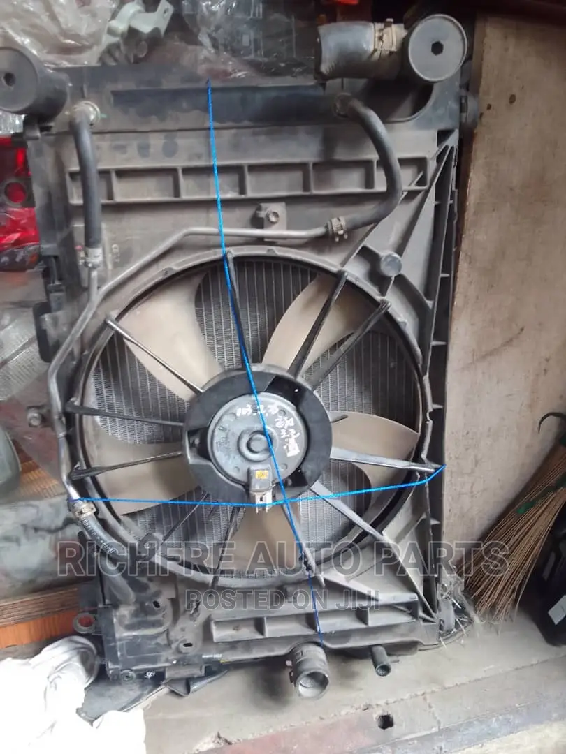 Toyota Corolla 2012 Water Tank