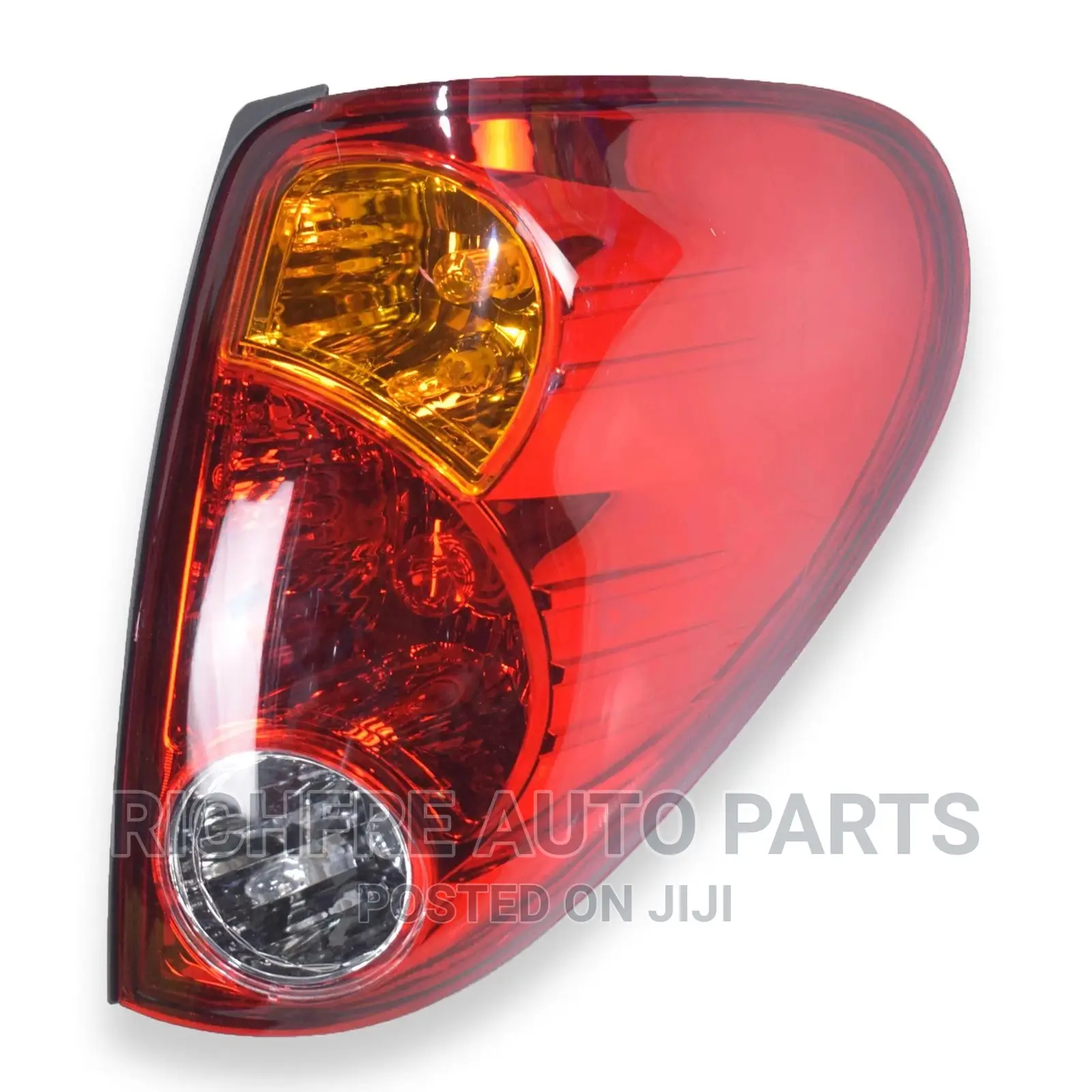 Mitsubishi L200 2005-2016 Tail Light