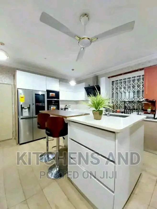 Modern Kitchen Cabinet