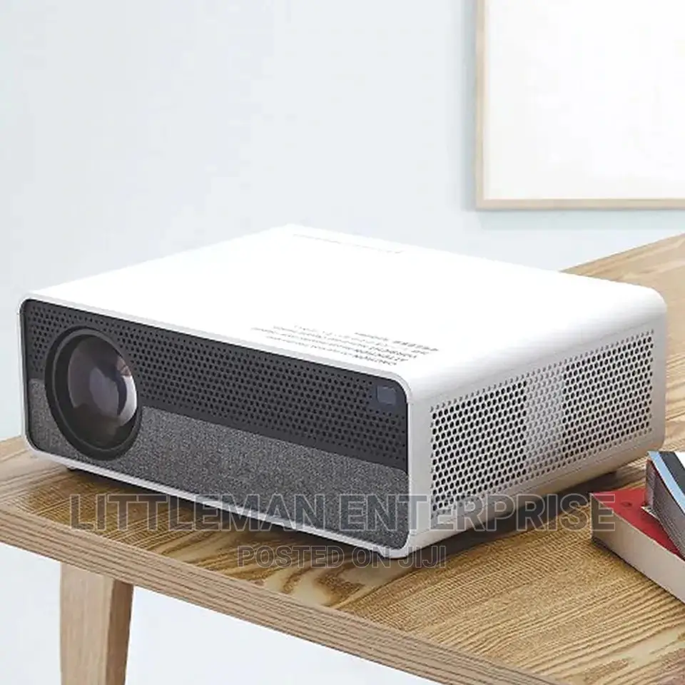 Powerful Projector Outdoor Android (7000lumens)