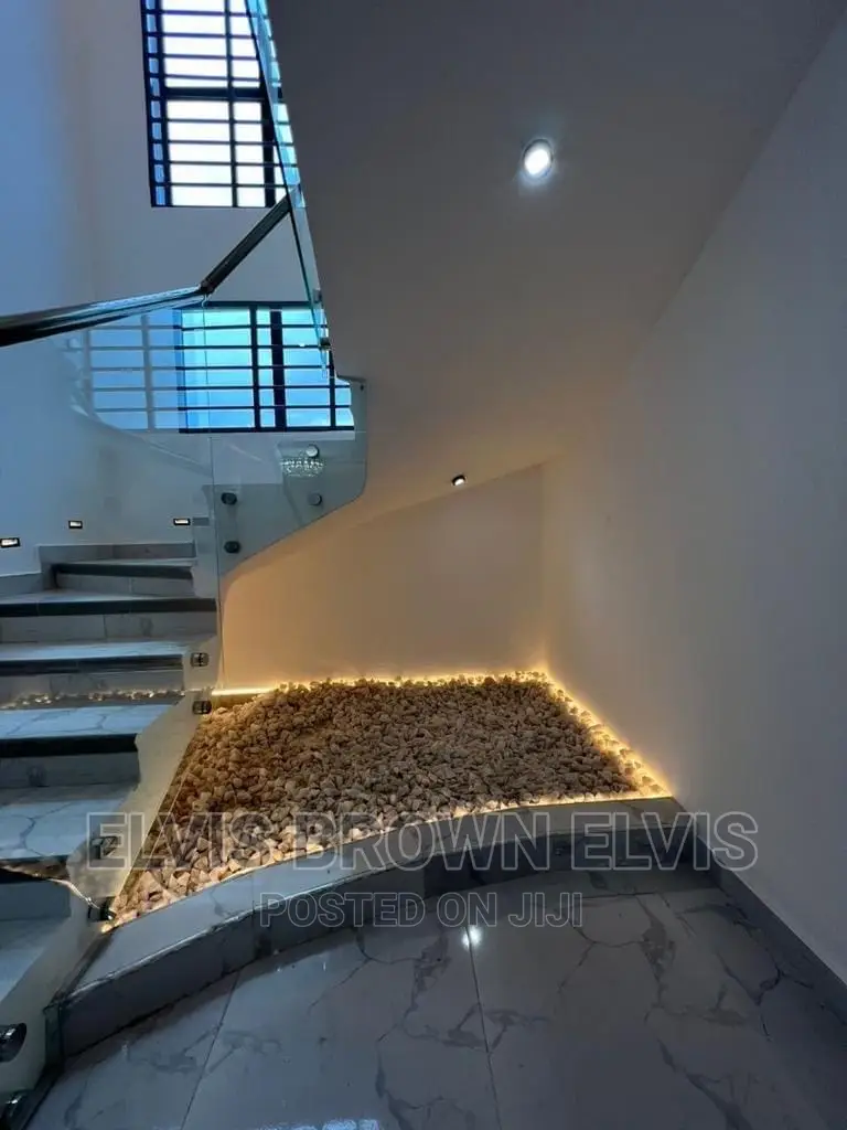 4bdrm House in Botwe Lakesid for sale