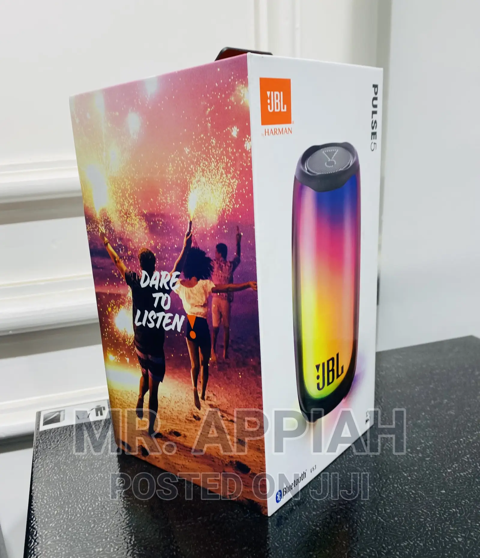 Rechargeable JBL Pulse 5 Portable Bluetooth Speaker(Black).