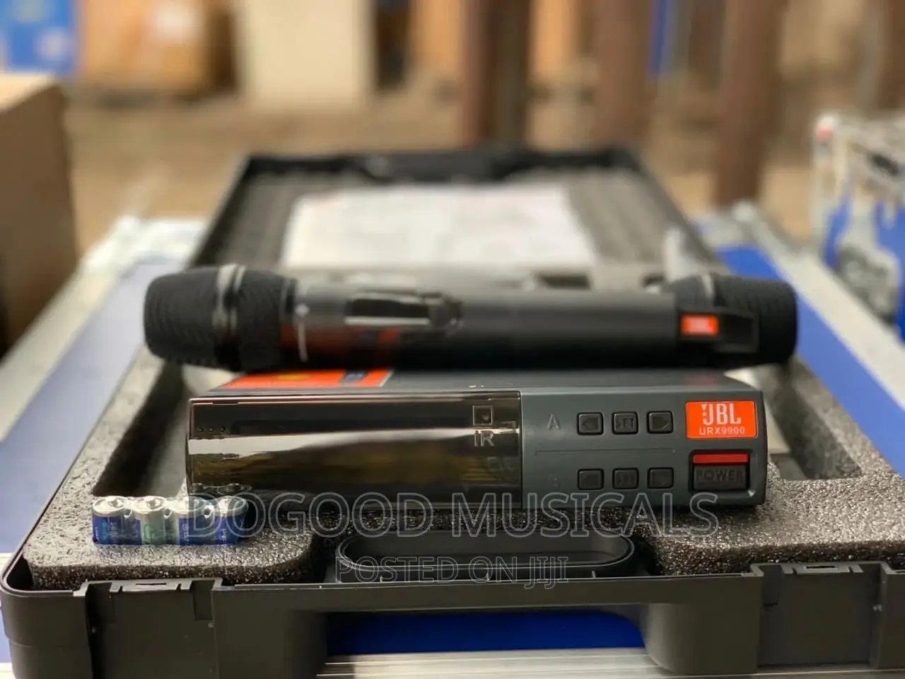 JBL Urx 99000 Wireless Microphone