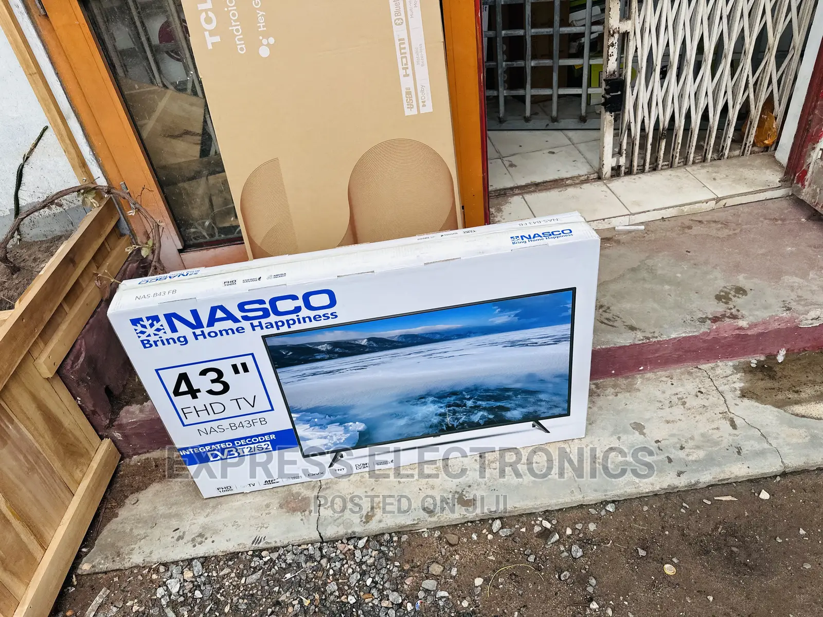 Visual Cortex FHD Satellite Nasco 43”Tv