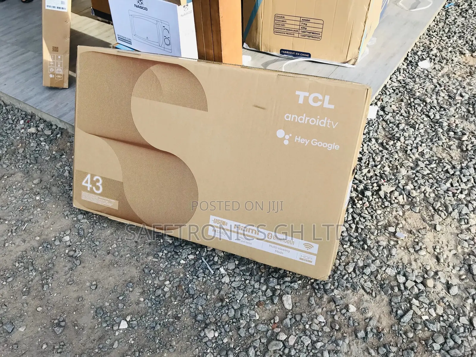 Glossy Black 43 Inches S5400 a LED TCL HDR Digital Satellite