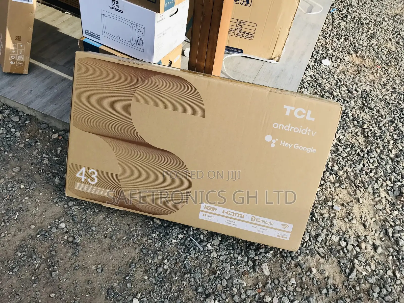  Glossy Black 43 Inches TCL Satellite Digital S5400 a  Tv