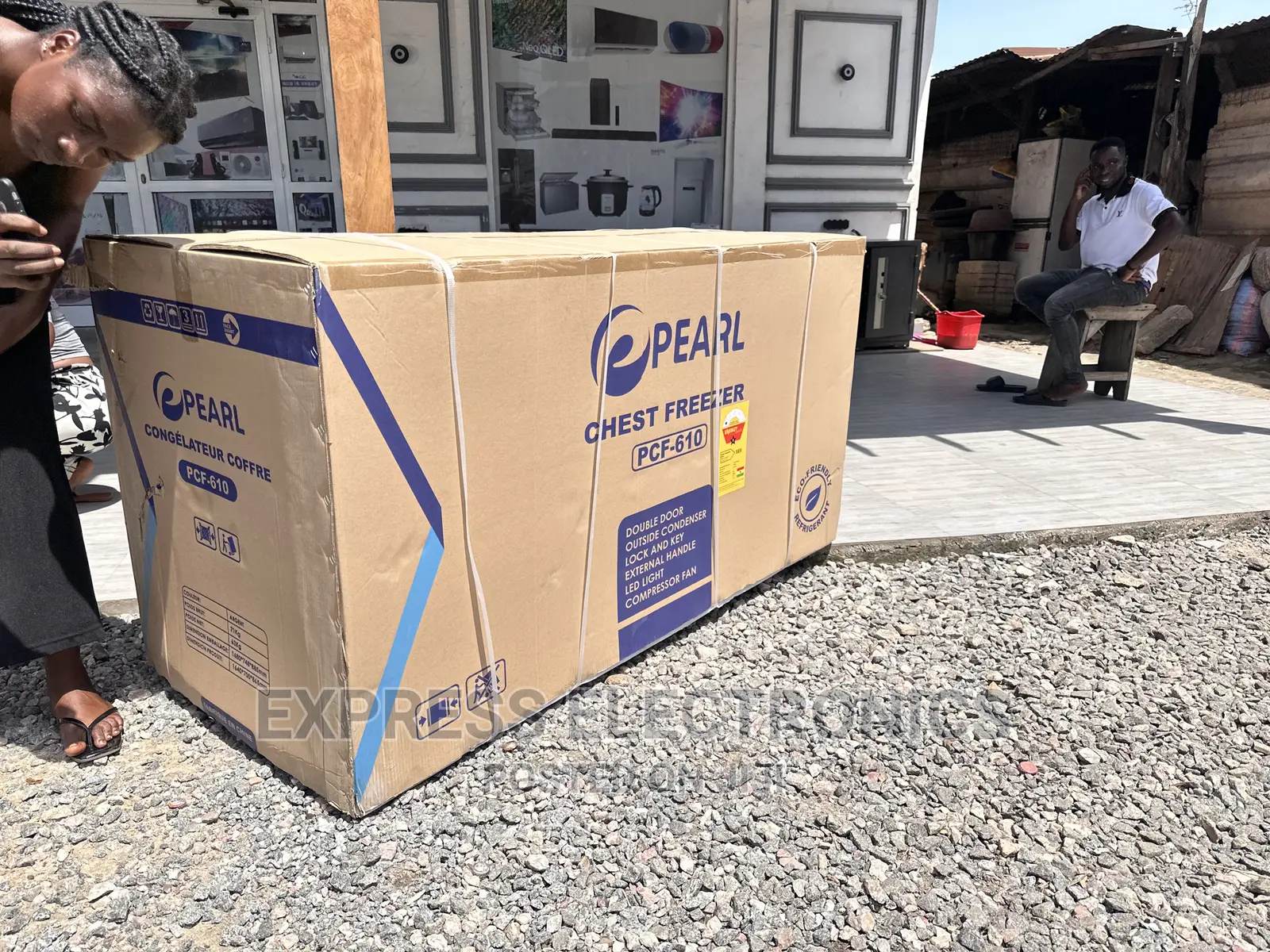 Anti Rust Chest Freezer Double Door PCF-610 Pearl