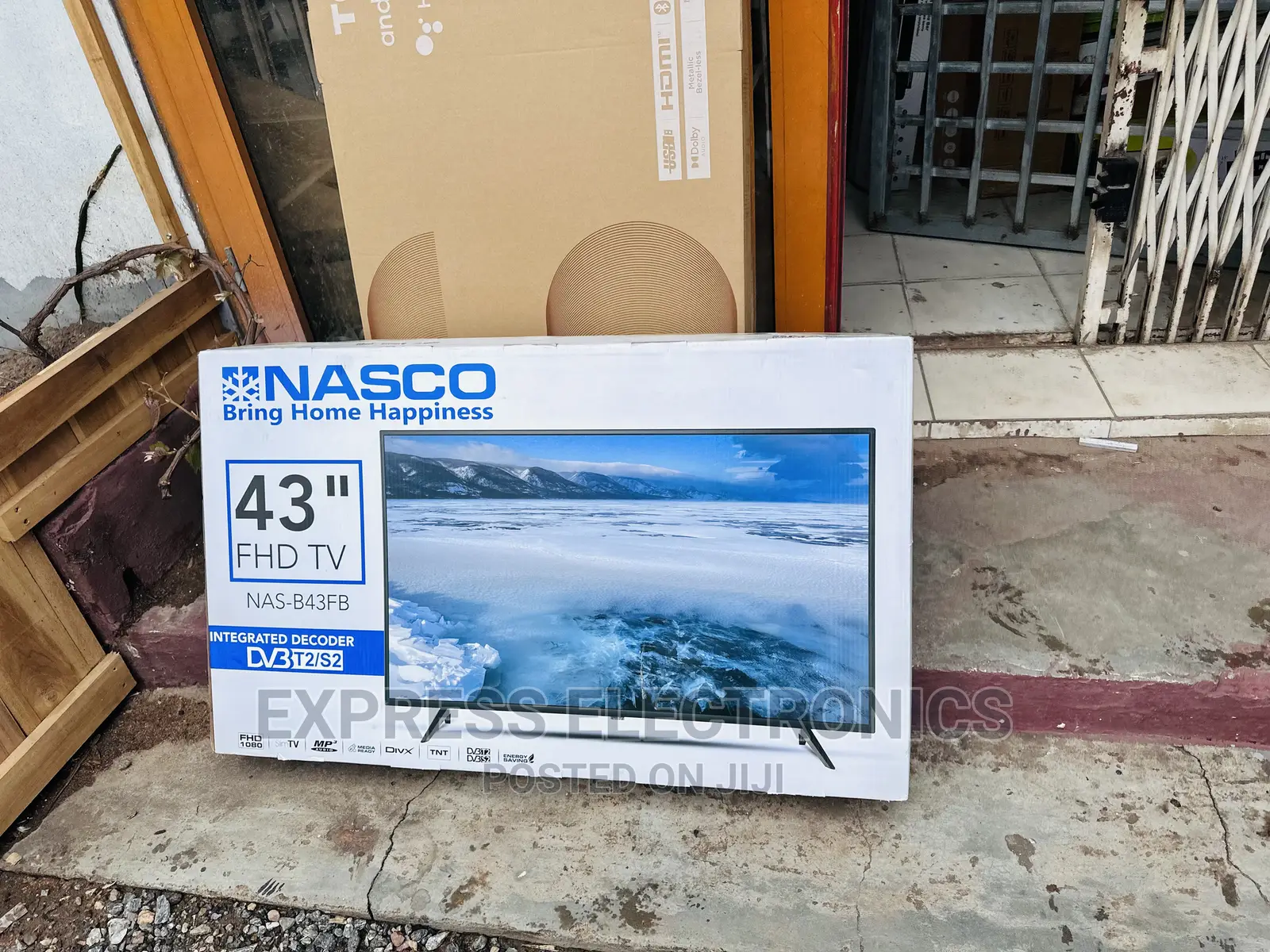 Ultra Modern 43”Satellite Digital Tv FHD Nasco
