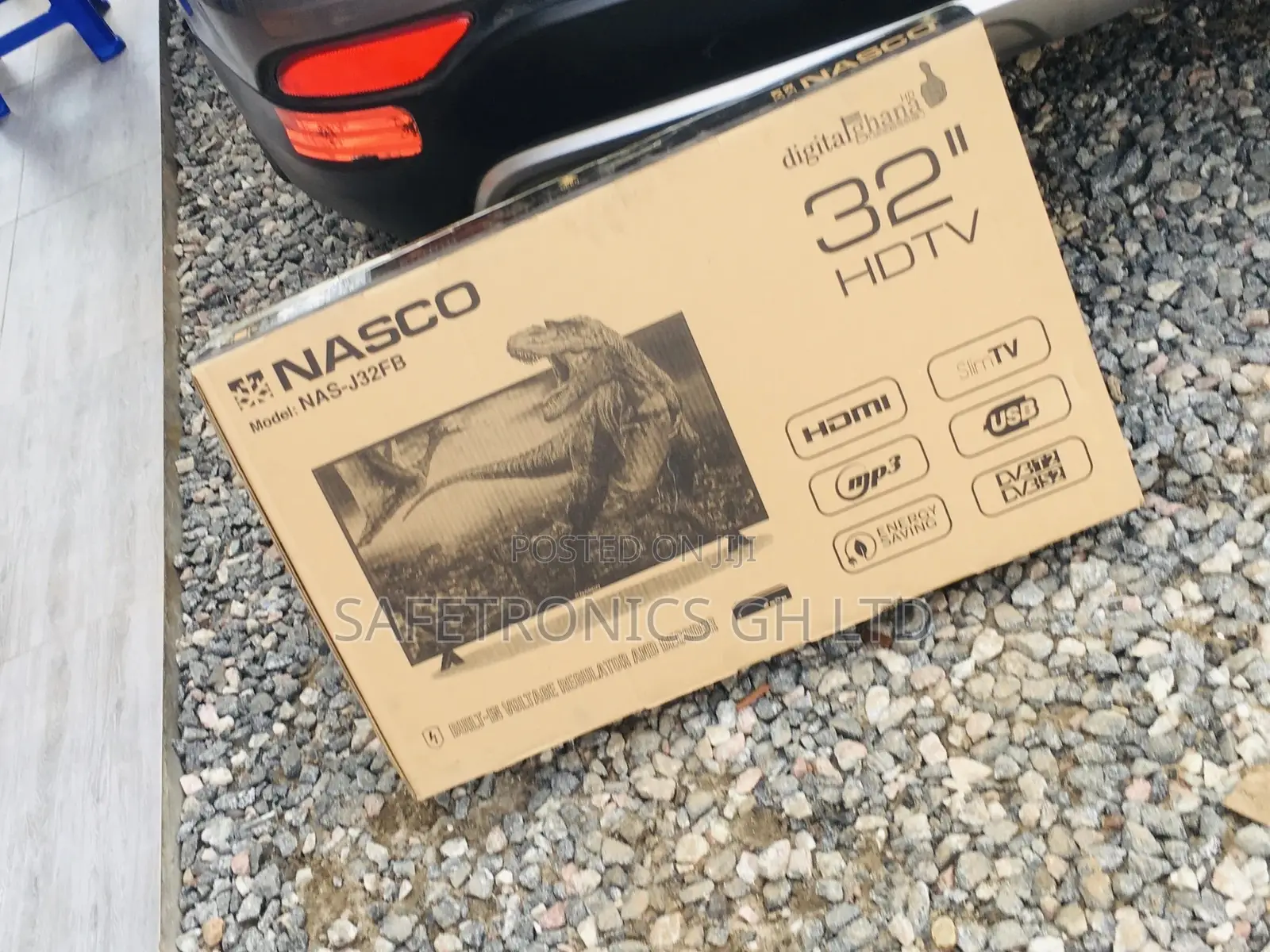 Black Nasco 32 Inches Digital Satellite Glossy LED Tv