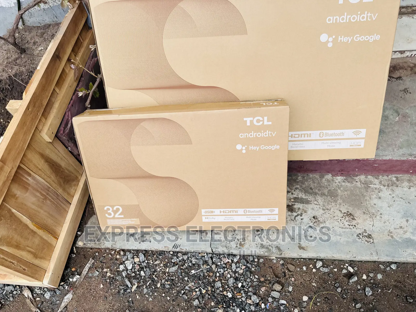 Google Play Smart 32”FHD Smart TCL S54000 Tv 