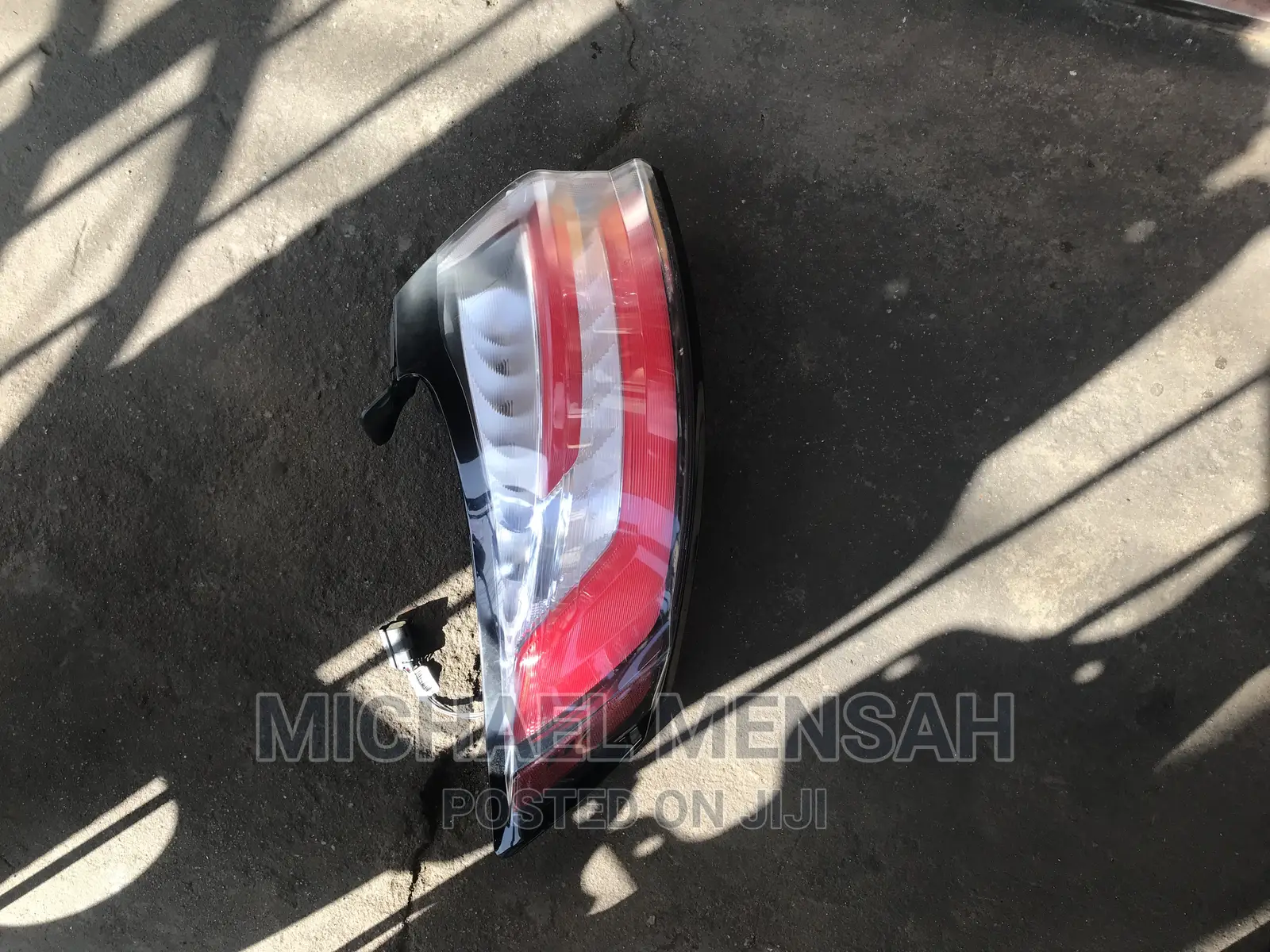 Edge Ford Tail Light
