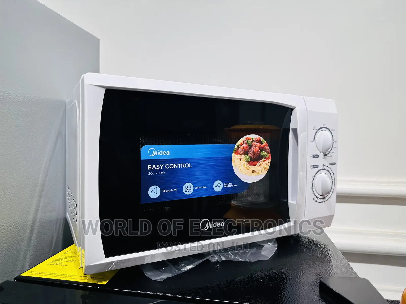Newly Sealed Midea Microwave Oven Grill 20L White