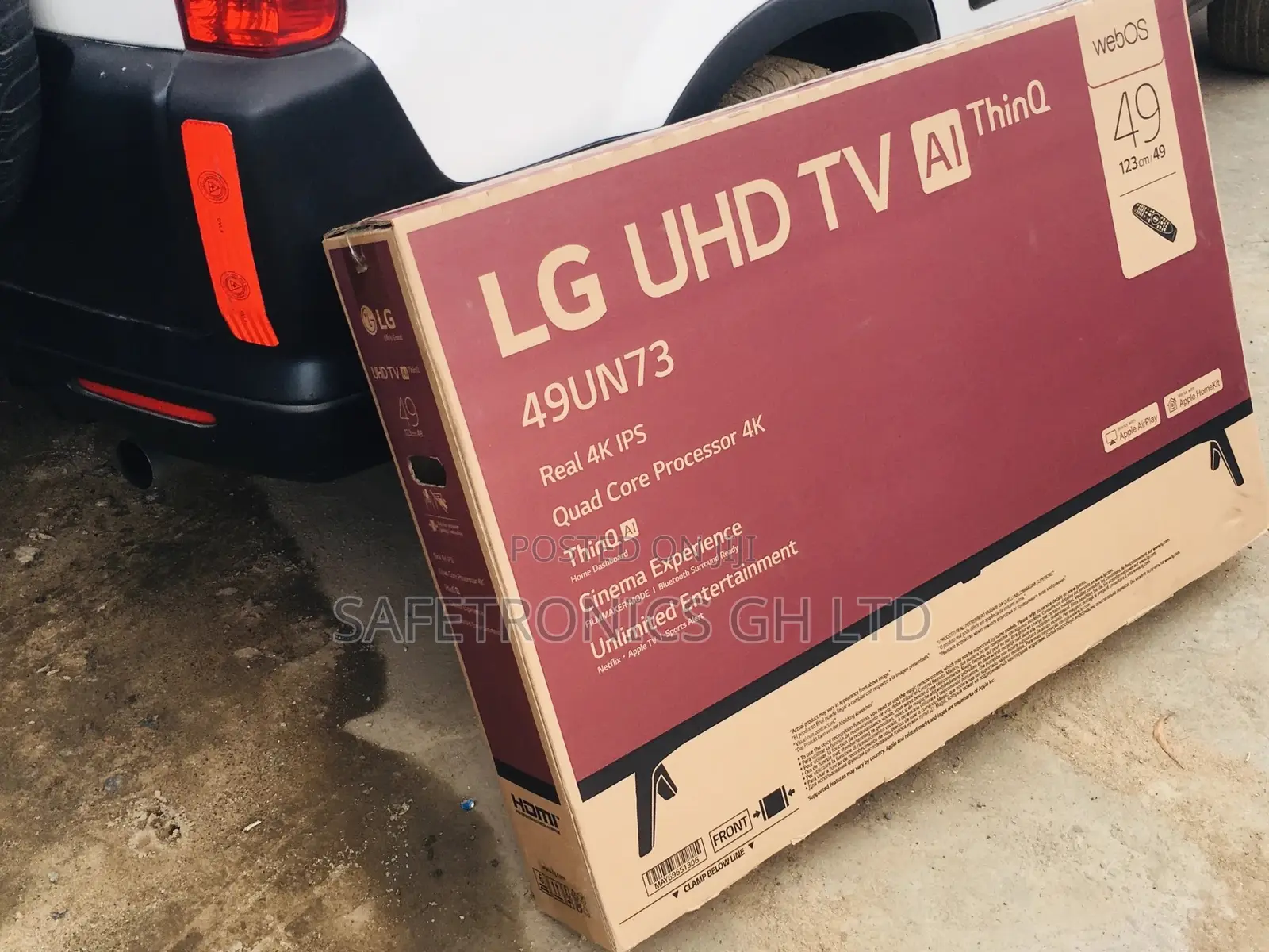 UN73 LG Black Glossy LED 43 Inches Electric Tv