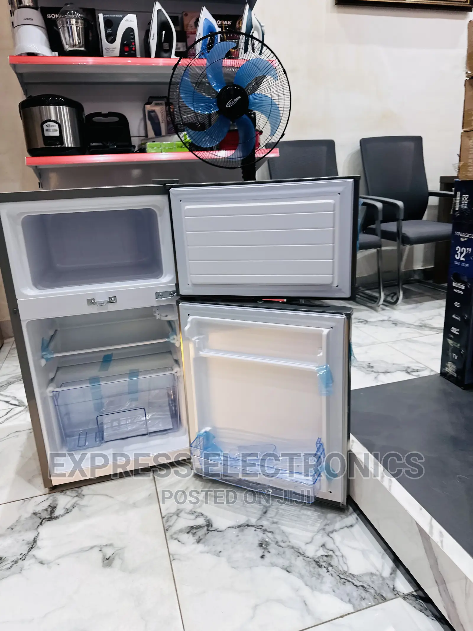 Eco Efficient Energy Pearl 10T Grey Pearl Fridge