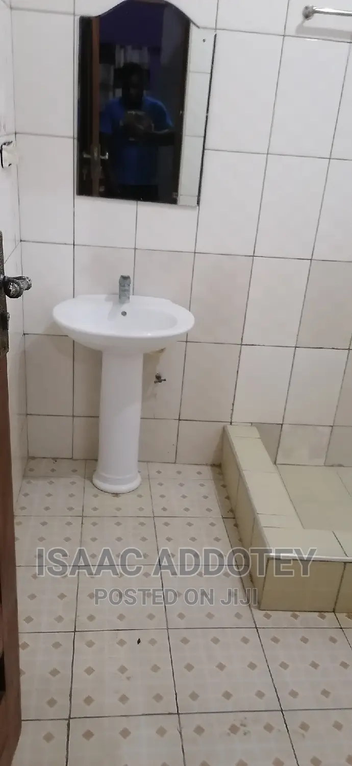 1bdrm Apartment in Spintex for rent