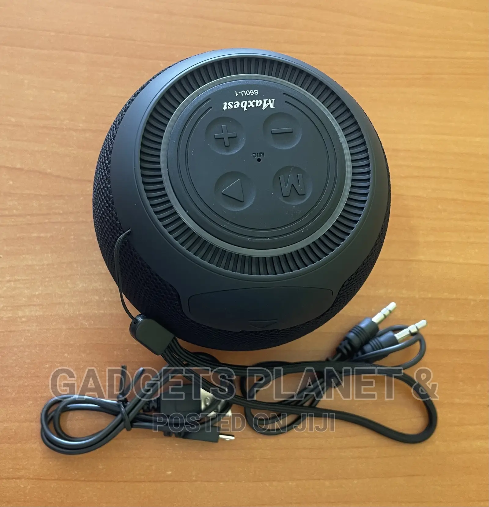Maxbest Deep Base Mini Bluetooth Speaker With FM - S60u-1