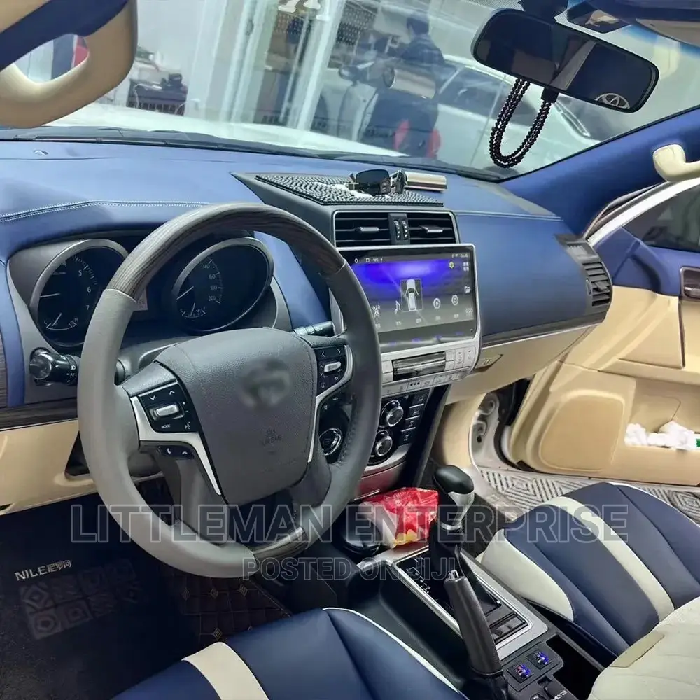 Toyota Land Cruiser Prado 2018-2020 Android Player