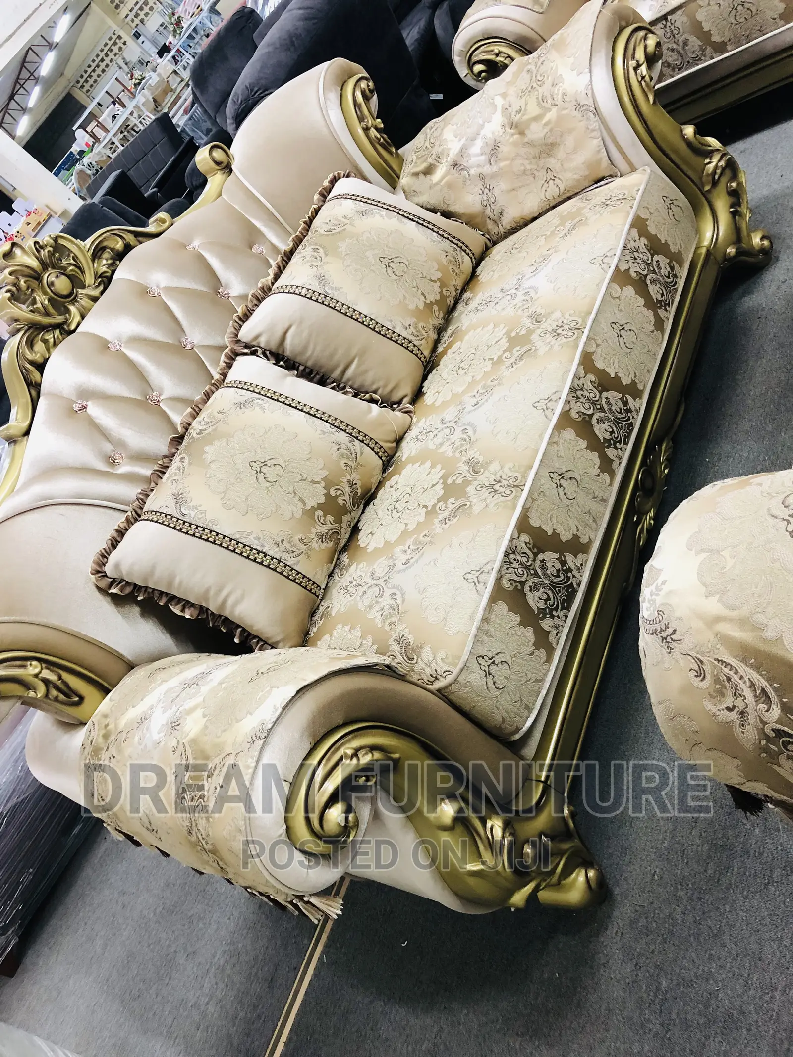 Royal Sofa