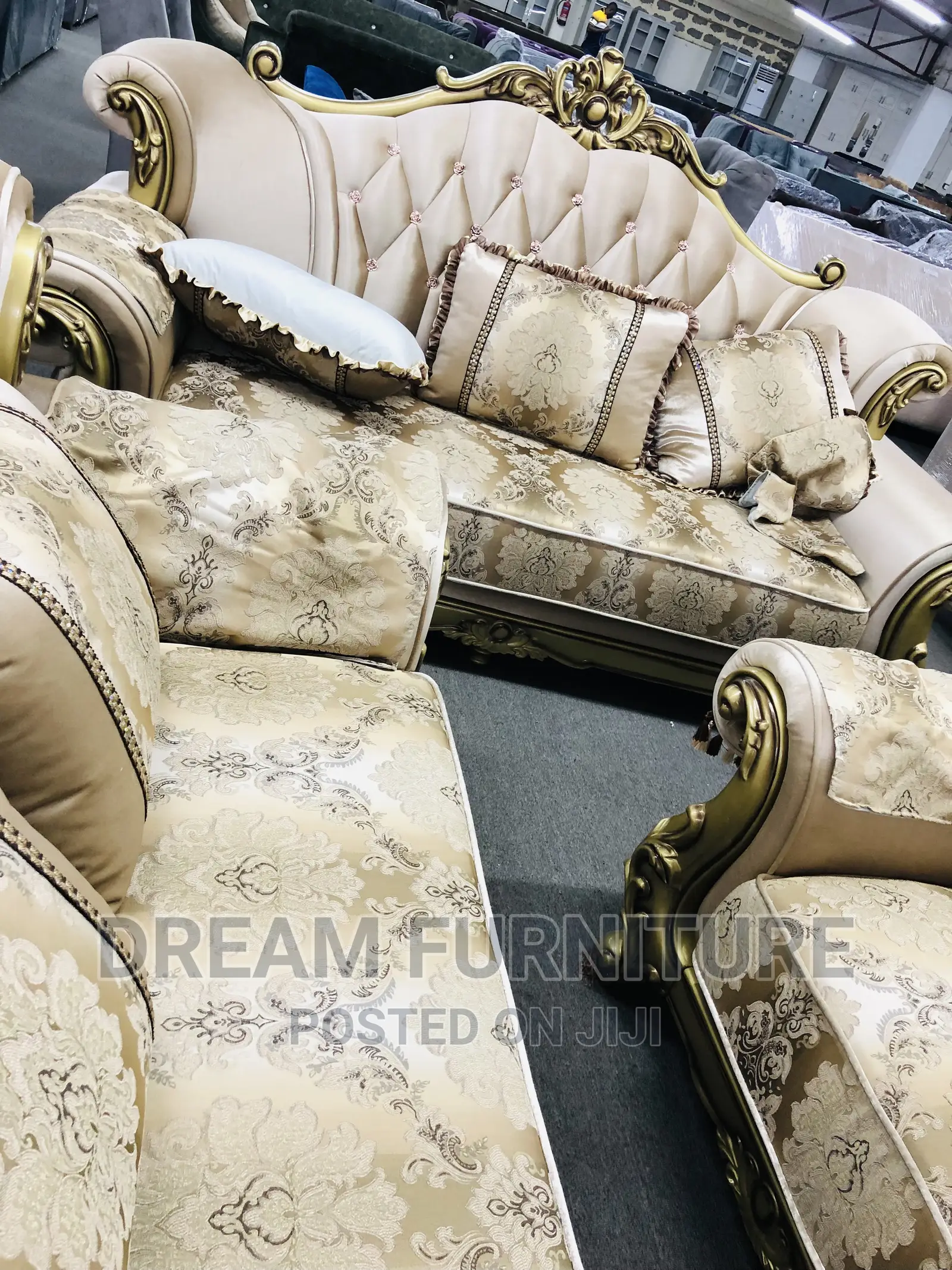 Royal Sofa