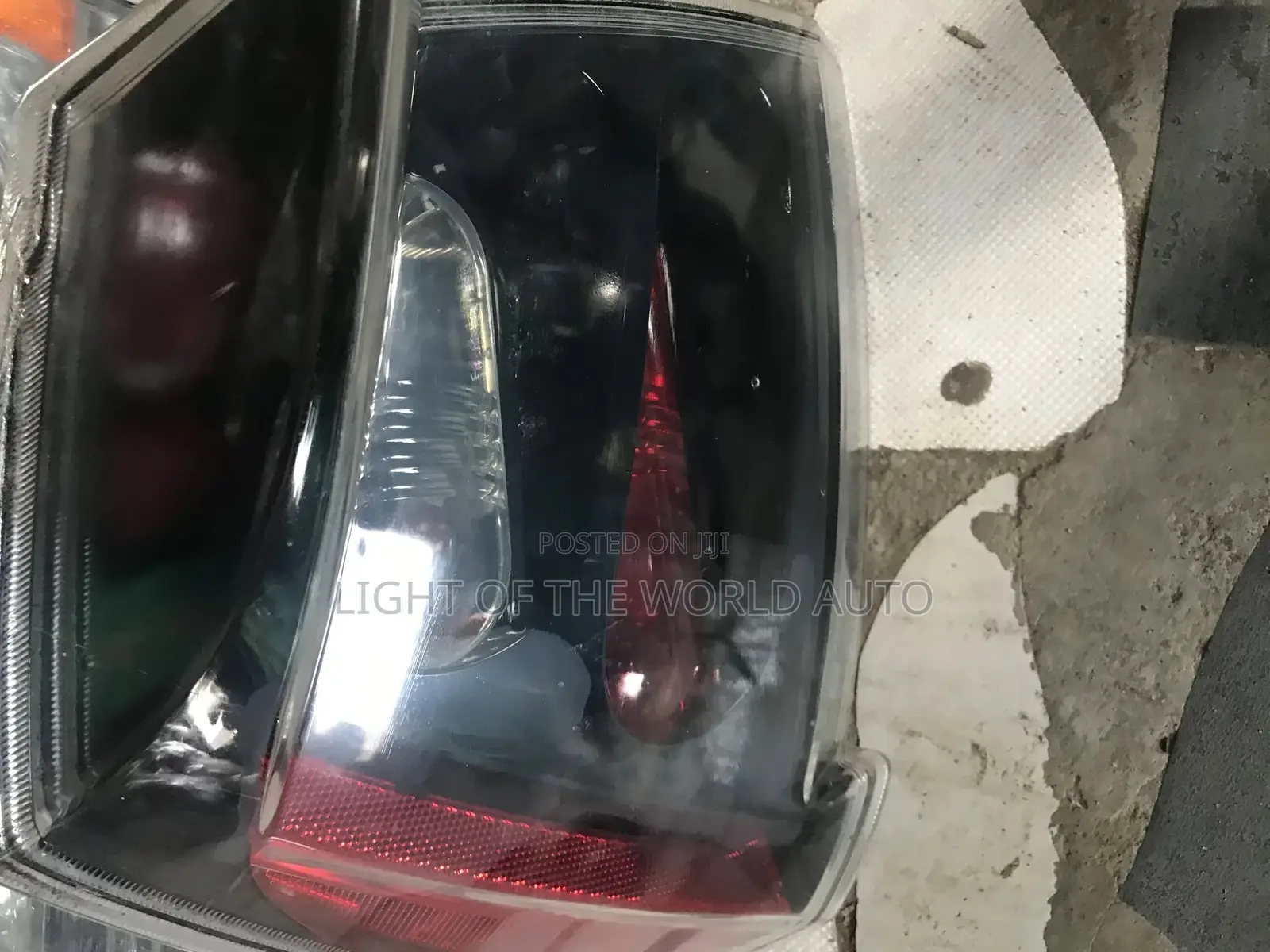 Mitsubishi Galant 08 Taillight Left