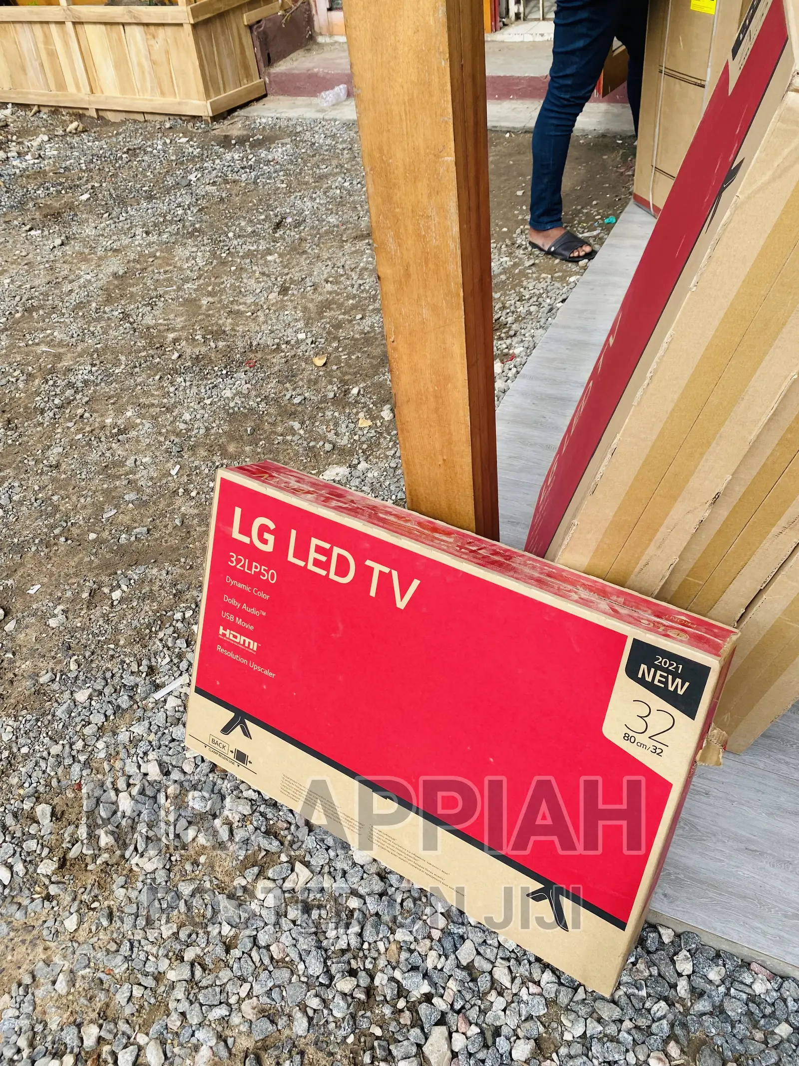 Purchase Original LG 32” Full HD LED Tv(Black)32LP500BPTA