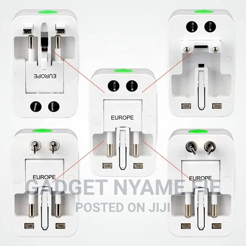 Universal Travel Adapter (2 Usb)