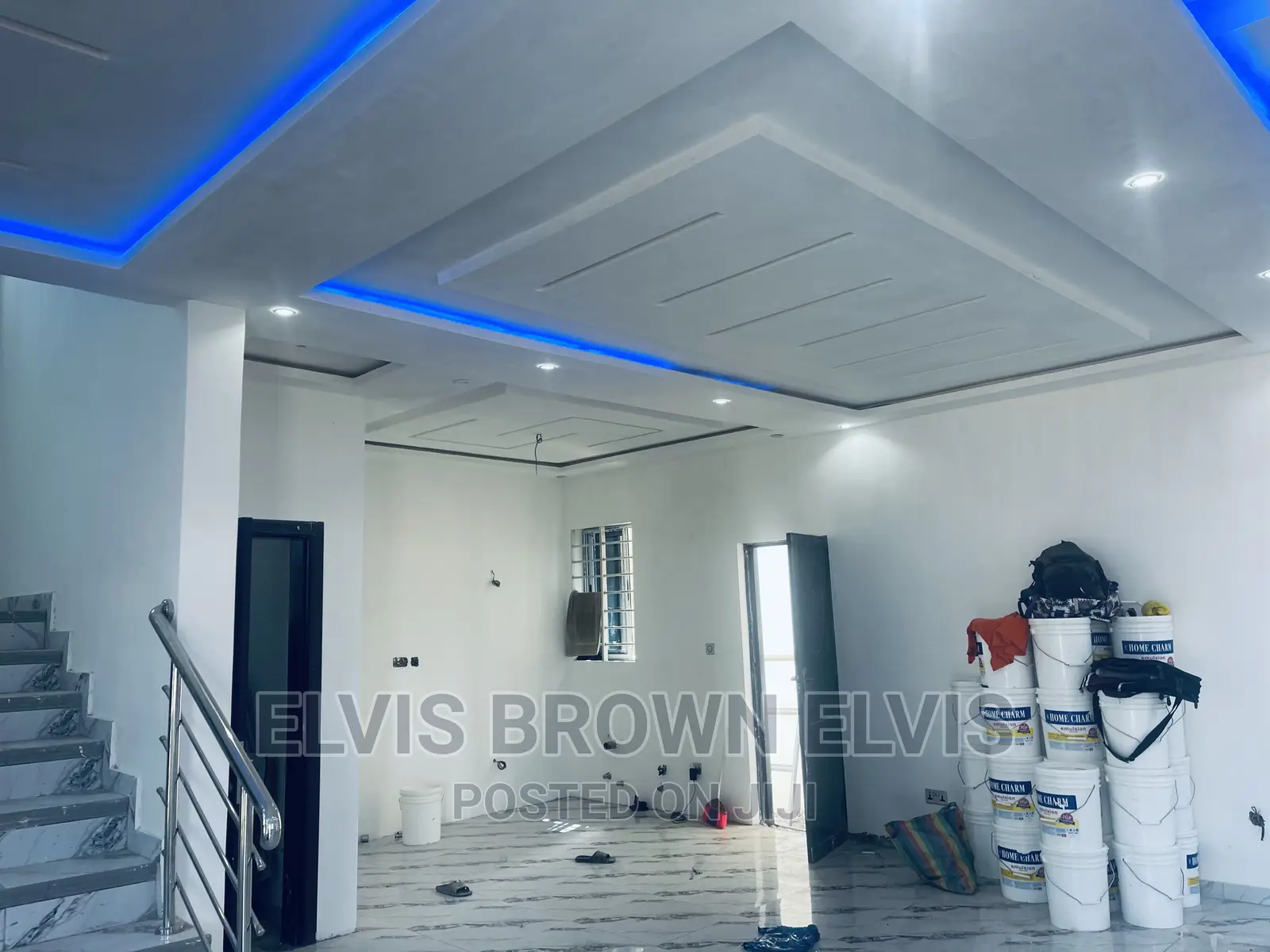 3bdrm Duplex in Botwe for sale