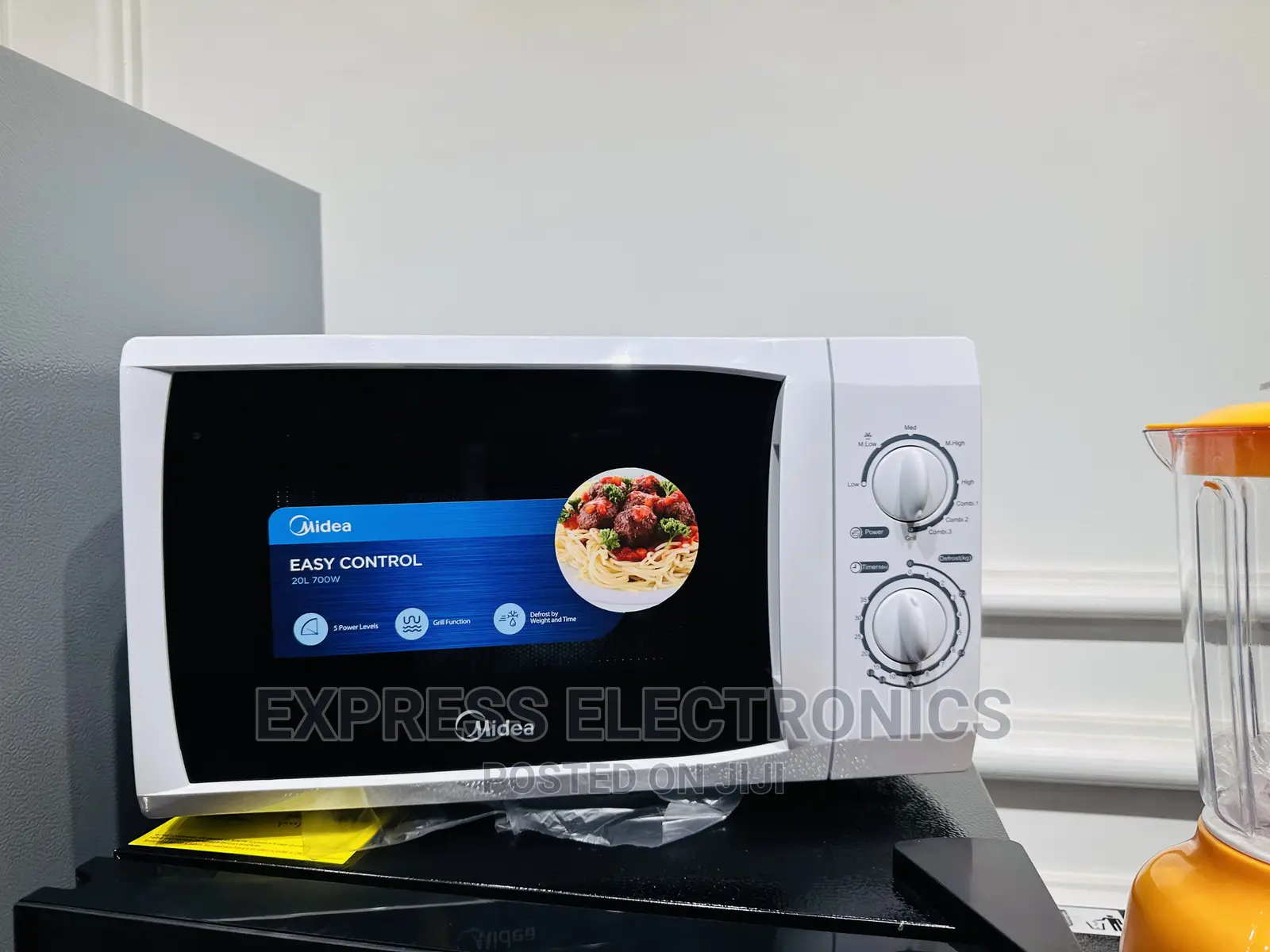 Fabulous Job With Grill MG 720–Midea Microwave
